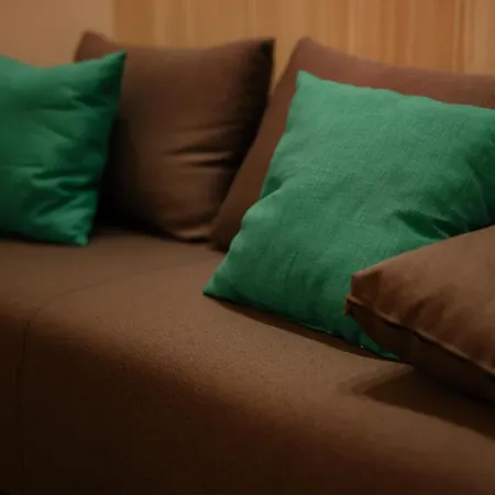 5 Seconds Away From The Main Street, Free Secured Parking *