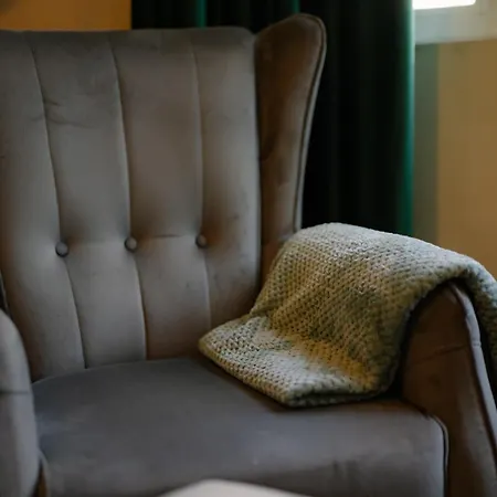 5 Seconds Away From The Main Street, Free Secured Parking