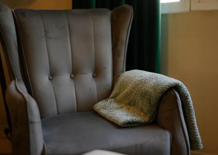 5 Seconds Away From The Main Street, Free Secured Parking