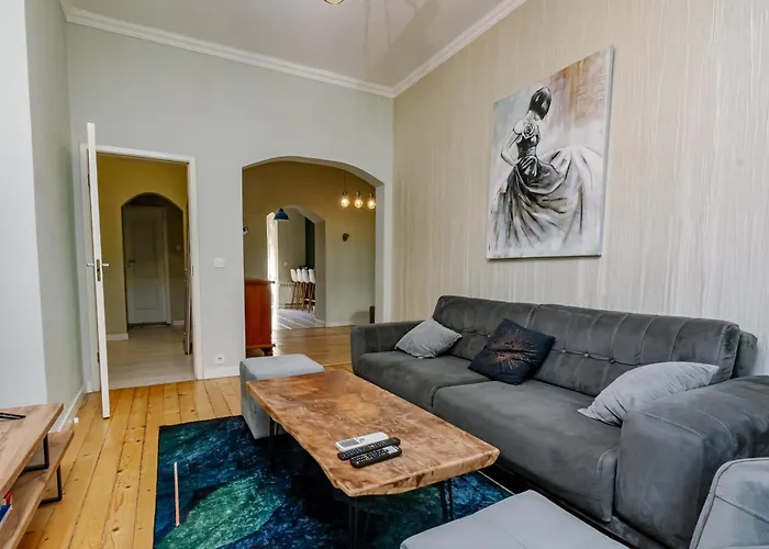 Appartement 5 Seconds Away From The Main Street, Free Secured Parking Sofia